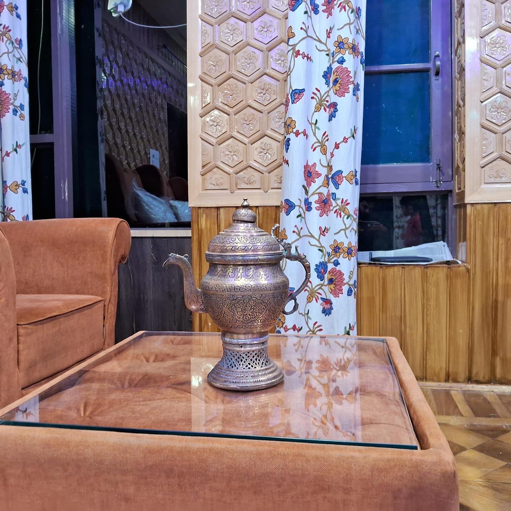 Cliff Cottage Pahalgam, Kashmir Batakut Luaran gambar